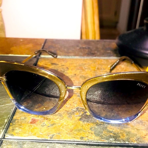 Emilio Pucci Accessories - Authentic EMILIO PUCCI Cat Eye Gold Frame Sunglasses